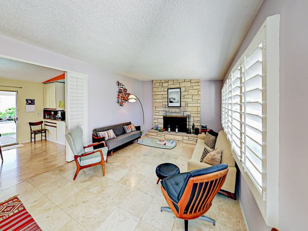 Palm Springs Home 1028396