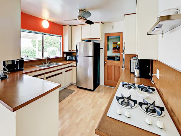 Palm Springs Home 1028396