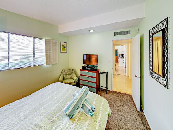 Palm Springs Home 1028396