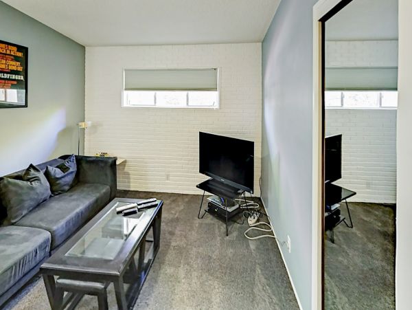 Palm Springs Home 1028396