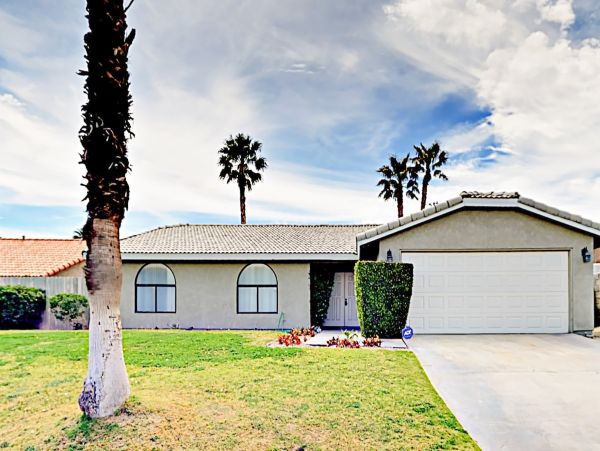 Palm Springs Home 1028398