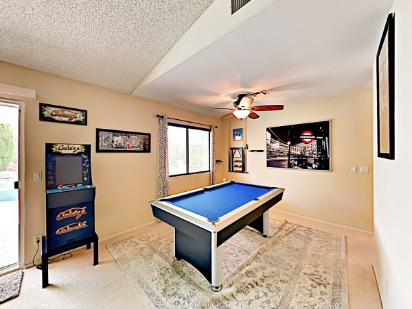 Palm Springs Home 1028398