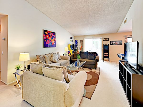 Palm Springs Home 1028398