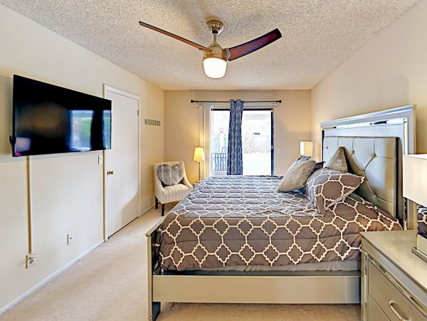 Palm Springs Home 1028398