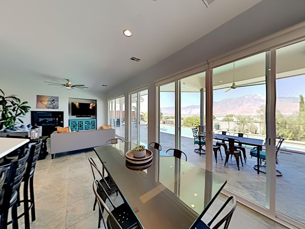 Palm Springs Home 1028400