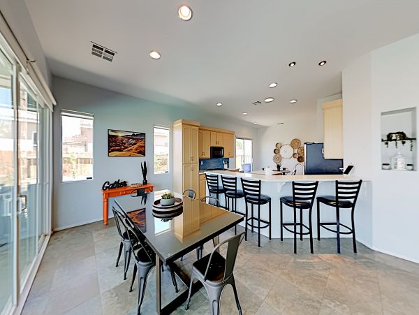 Palm Springs Home 1028400