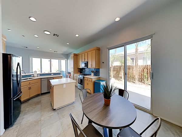 Palm Springs Home 1028400