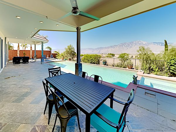Palm Springs Home 1028400