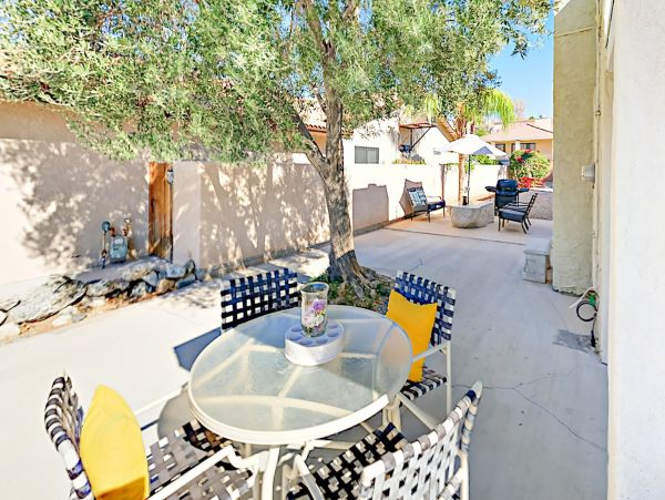 Palm Springs Home 1028401