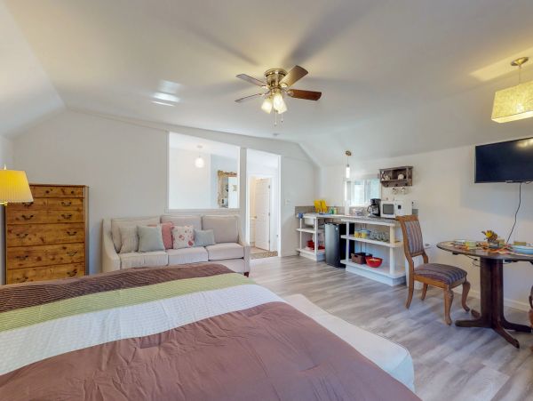 Palm Springs Home 1028402