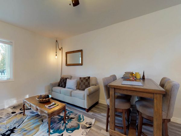 Palm Springs Home 1028403