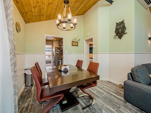 Palm Springs Home 1028404