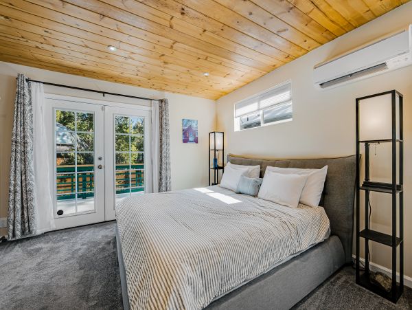 Palm Springs Home 1028404