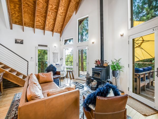 Palm Springs Home 1028405