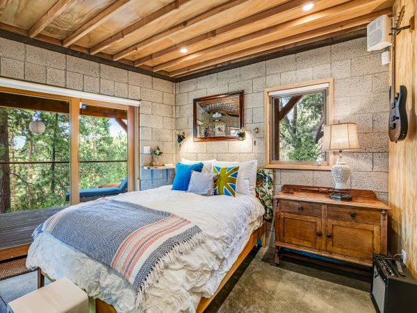 Palm Springs Home 1028405