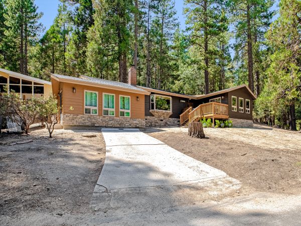 Palm Springs Home 1028407