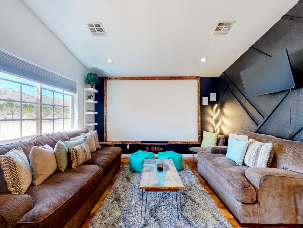 Palm Springs Home 1028410