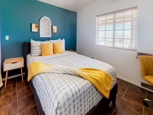 Palm Springs Home 1028410