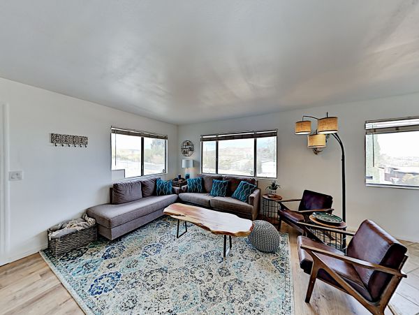 Palm Springs Home 1028411