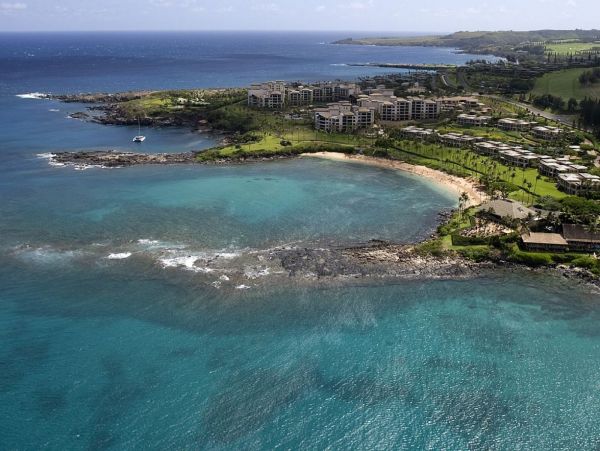 Almost on the beach Superb West Maui Villa.