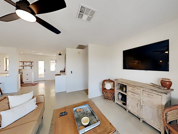 Palm Springs Home 1028413