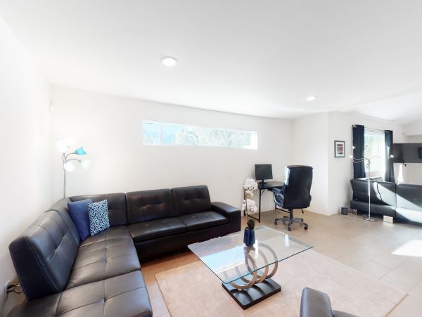 Palm Springs Home 1028415