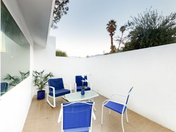 Palm Springs Home 1028415