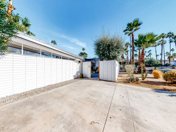 Palm Springs Home 1028417