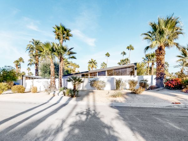 Palm Springs Home 1028417