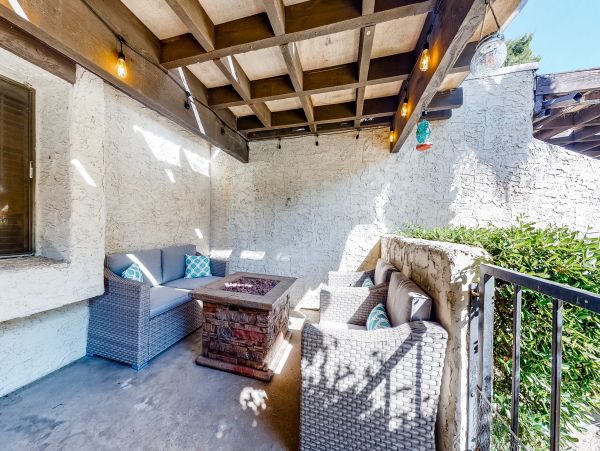 Palm Springs Home 1028418