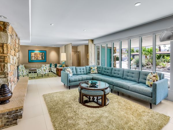 Stunning Luxury Home with Private Pool & Spa in Palm Springs