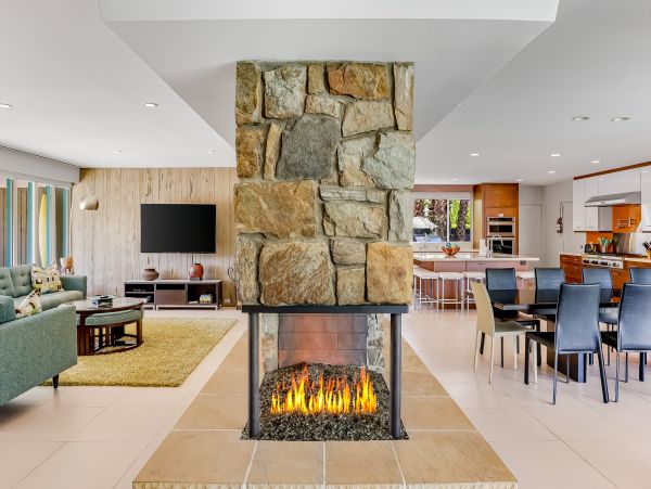 Stunning Luxury Home with Private Pool & Spa in Palm Springs