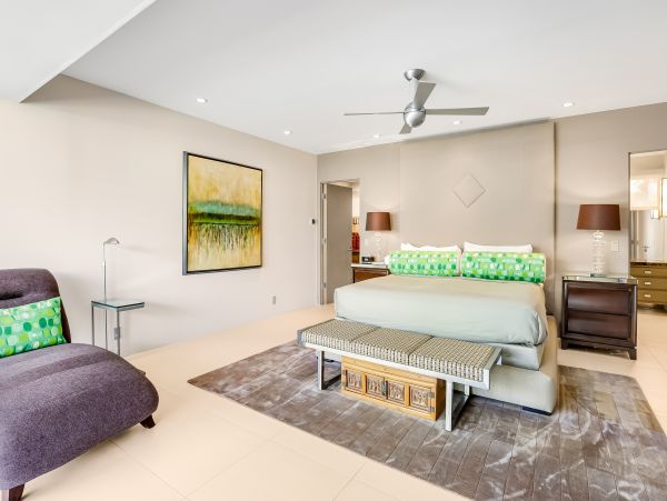Stunning Luxury Home with Private Pool & Spa in Palm Springs