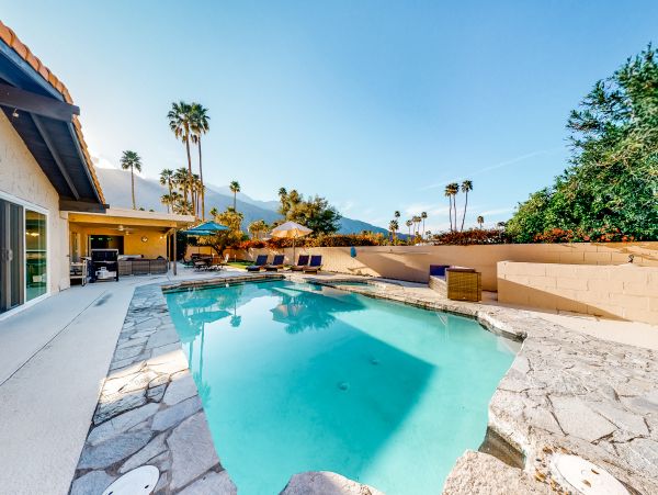 Palm Springs Home 1028420