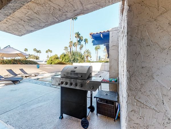 Palm Springs Home 1028420