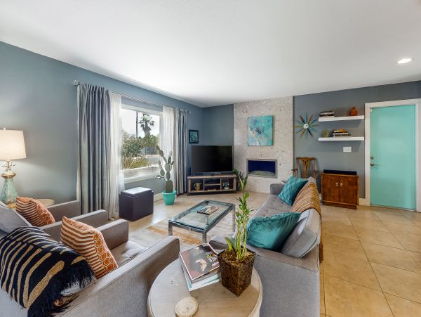 Palm Springs Home 1028421