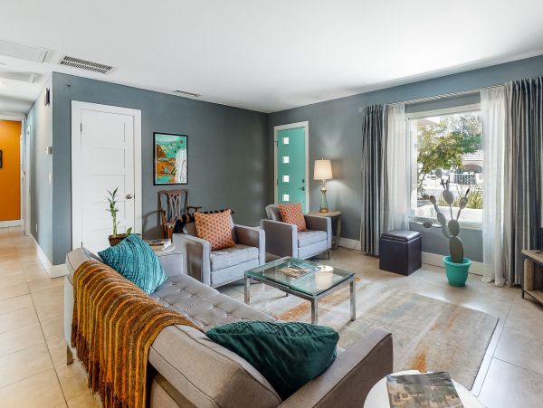 Palm Springs Home 1028421