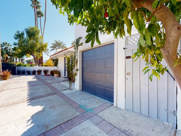 Palm Springs Home 1028422