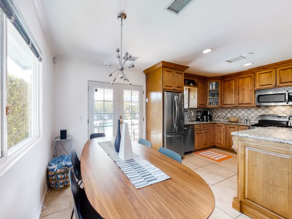 Palm Springs Home 1028423