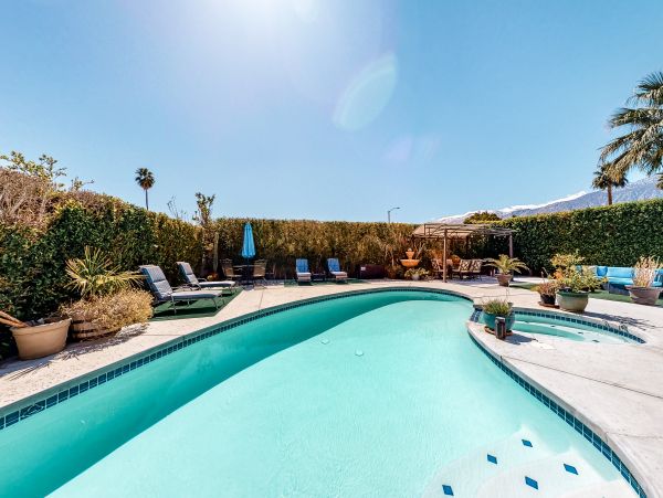 Palm Springs Home 1028423