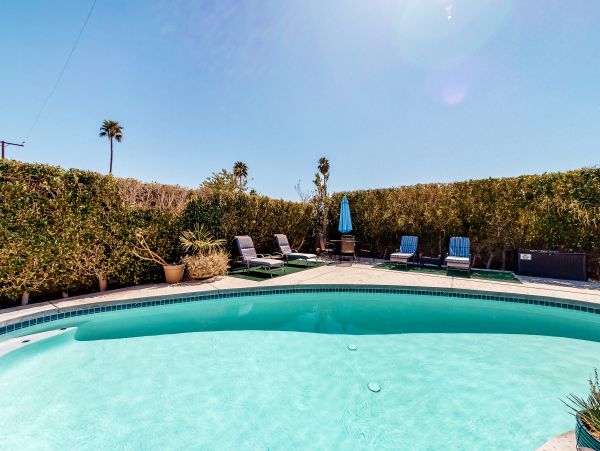Palm Springs Home 1028423