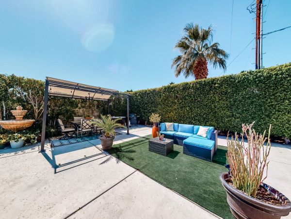 Palm Springs Home 1028423