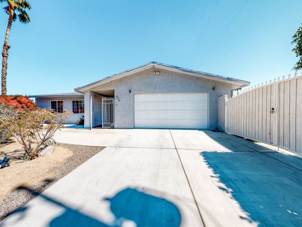 Palm Springs Home 1028423