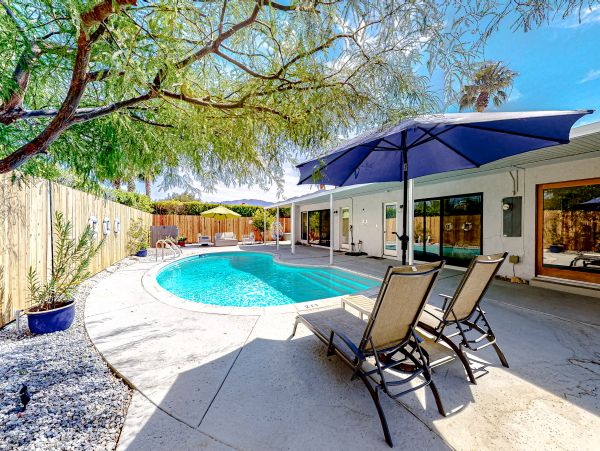 Palm Springs Home 1028424