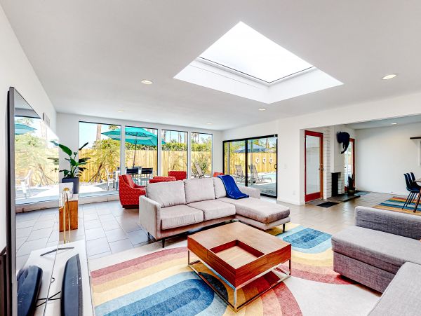 Palm Springs Home 1028424