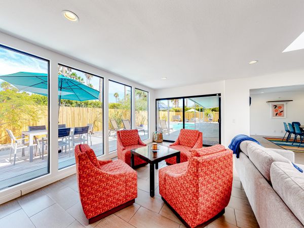 Palm Springs Home 1028424