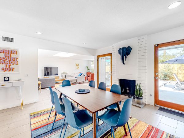 Palm Springs Home 1028424