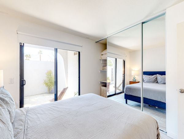 Palm Springs Home 1028424
