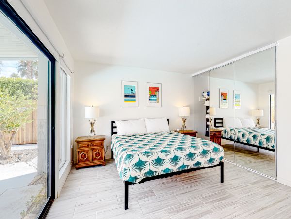 Palm Springs Home 1028424