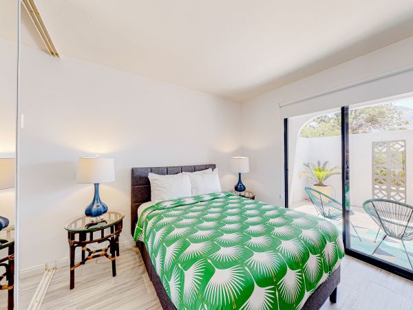 Palm Springs Home 1028424